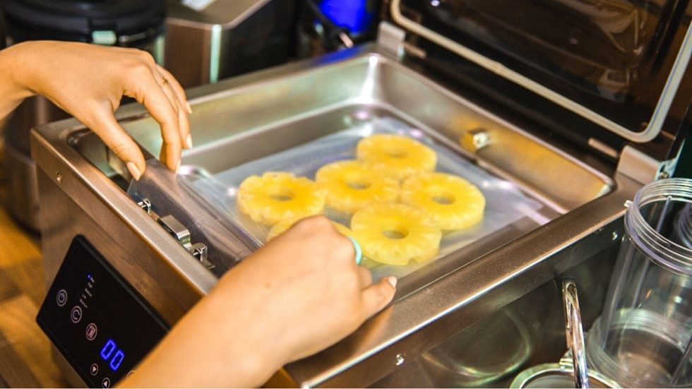 Food Vacuum Sealers At Home [Expert Tips How To Use] Best Home Preserving