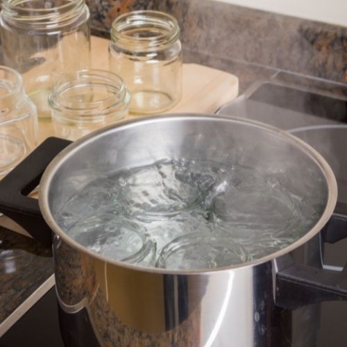 sterilize jars in boiling water